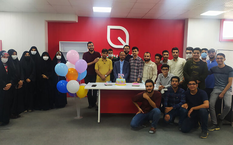 آراستاپ موشن یک ساله شد